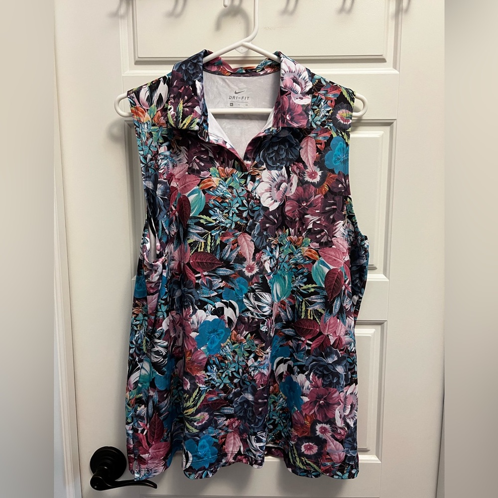 Nike Dri-Fit XL ladies sleeveless top